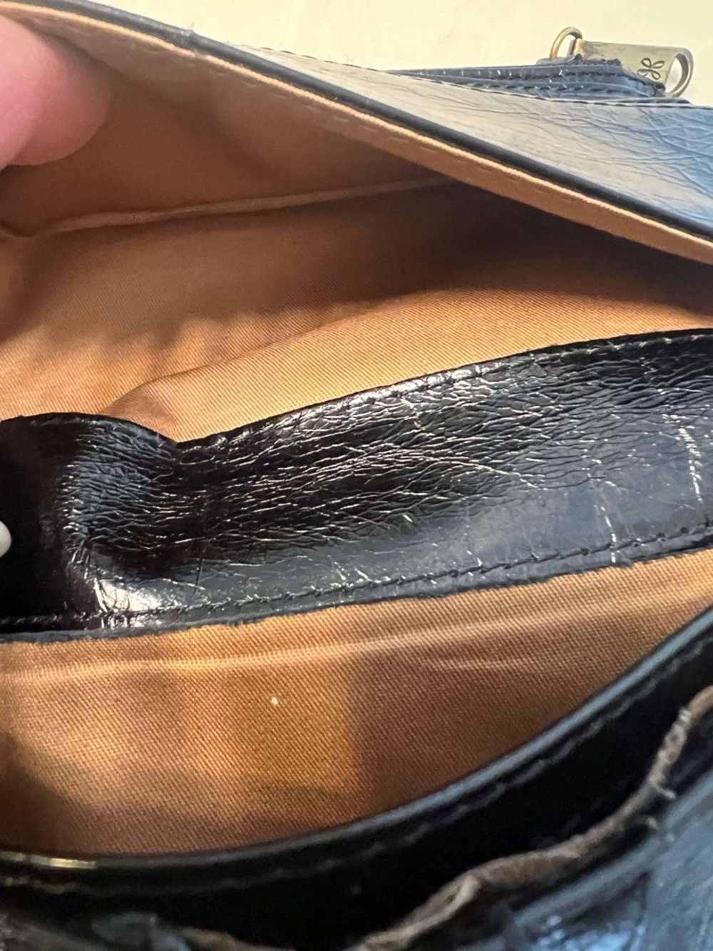 HOBO Dunn Continental black wallet, retails at $118 - Picture 9 of 16
